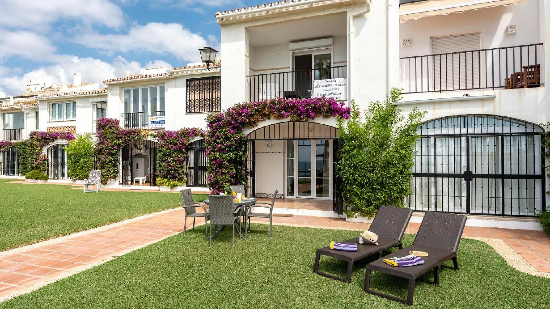 Сasa de vacaciones Cozy Beach Front House With Open Sea Views Located In Calahonda Only Few Minutes Away From Marbella - Costa Del Sol - Cs120 Mijas